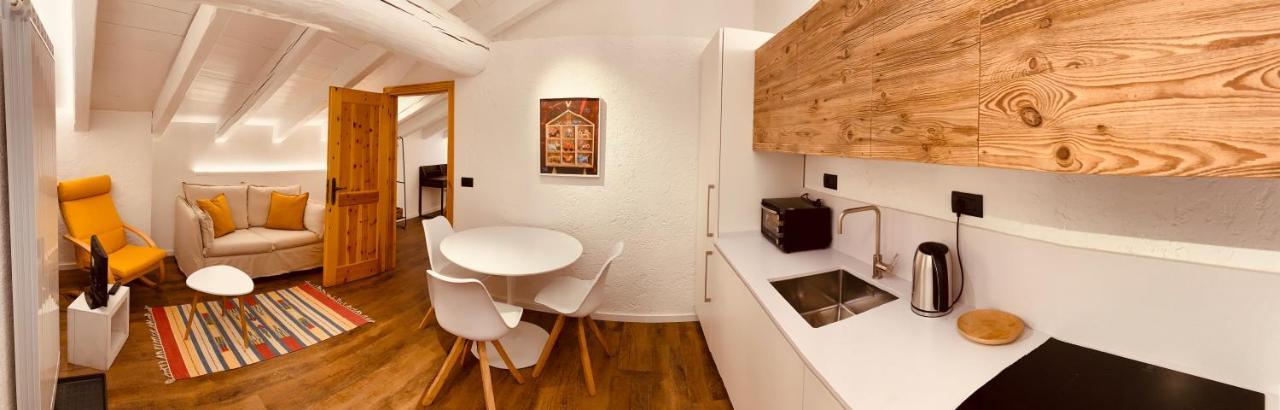 Apartament Petit Calin - Le Four Des Alpes Rhemes-Saint-Georges Zewnętrze zdjęcie