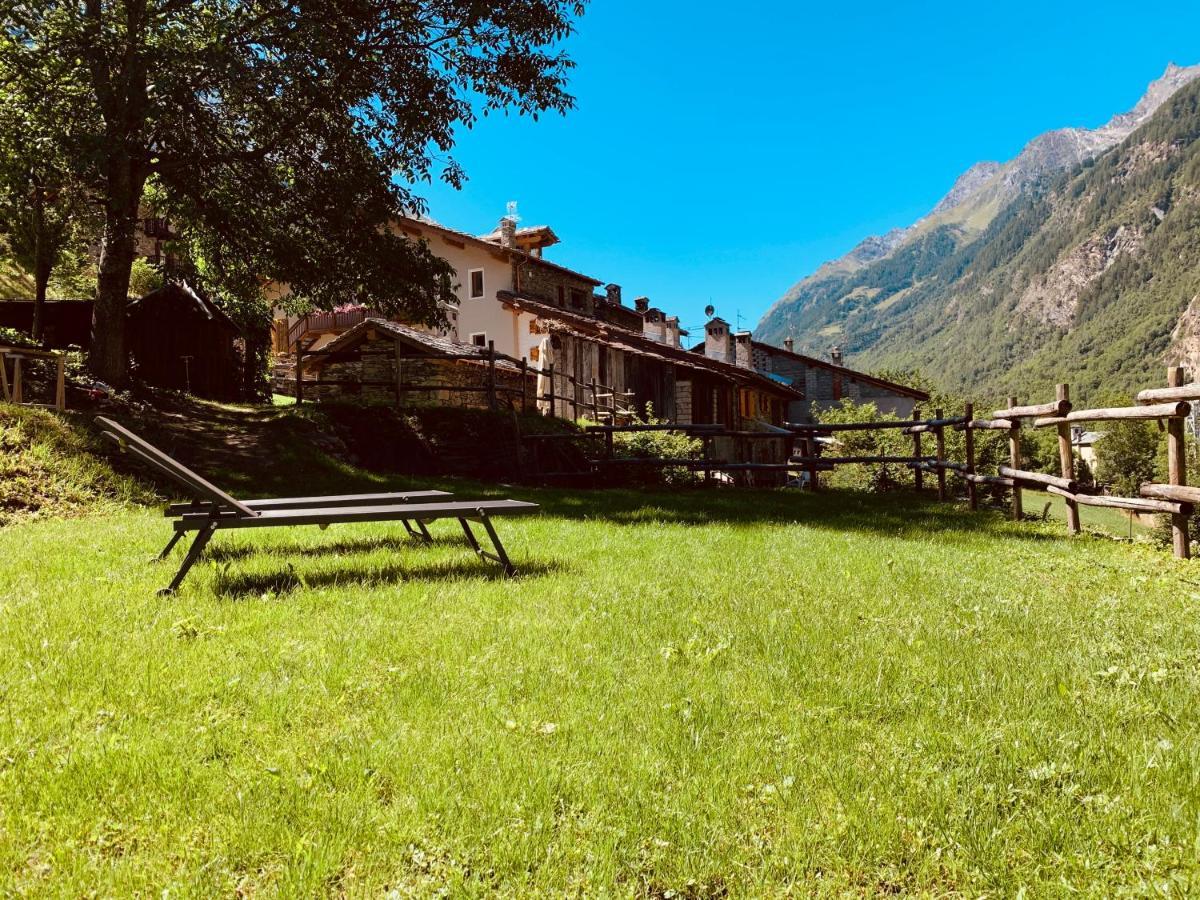 Apartament Petit Calin - Le Four Des Alpes Rhemes-Saint-Georges Zewnętrze zdjęcie